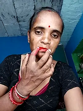 Hotwera online show from September 29, 2025, 9:03 am