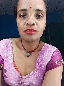 Hotwera online show from October 10, 2025, 9:47 pm