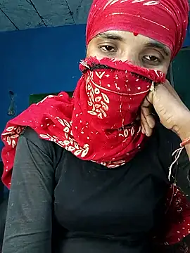 Hotwera online show from October 17, 2025, 8:22 pm