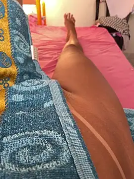 Katianesantos online show from February 26, 2026, 9:19 am