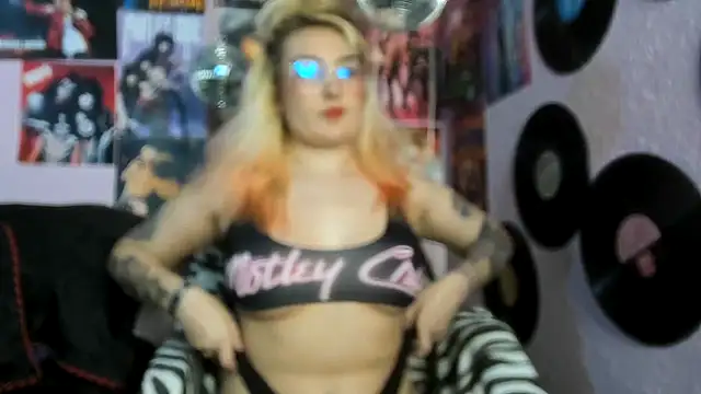 Avril Maria online show from March 26, 2026, 7:19 pm