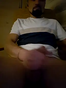 Snapshot of AndrewXSky chatting on January 18, 2026, 10:57 pm AndrewXSky online show from January 18, 2026, 10:57 pm