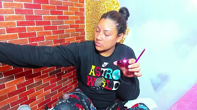 sweet sexy bitch42 online show from October 25, 2025, 3:25 am