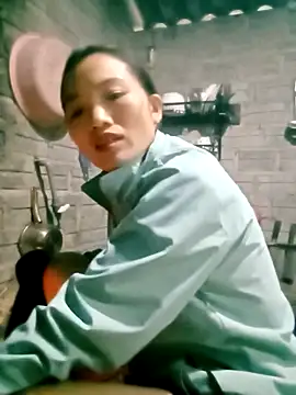 ngan-cute online show from November 2, 2025, 4:26 am