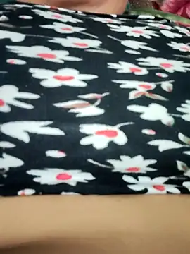 Snapshot of Kavya_hot chatting on December 18, 2025, 8:20 am Kavya hot online show from December 18, 2025, 8:20 am