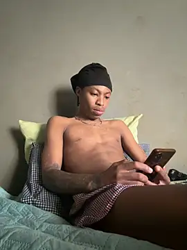 Snapshot of Tookey012 chatting on October 13, 2025, 5:40 am Tookey012 online show from October 13, 2025, 5:40 am