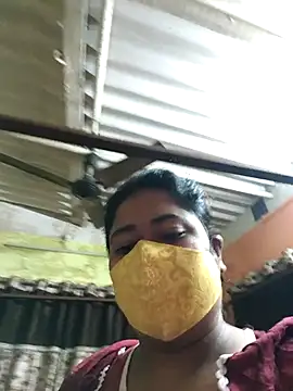 Smile-quien online show from March 29, 2026, 5:07 am