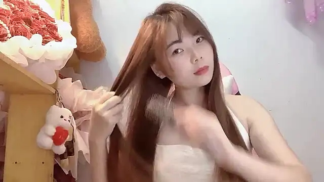 Snapshot of Pony898 chatting on September 14, 2025, 3:44 pm Pony898 online show from September 14, 2025, 3:44 pm