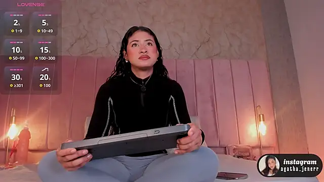 agatha jener online show from March 15, 2026, 11:38 am