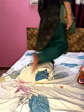 DesiSexyMonika online show from January 5, 2026, 7:28 pm