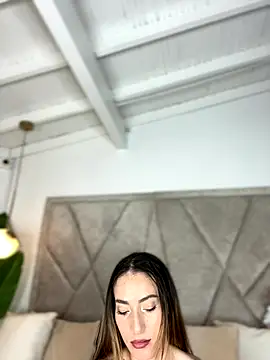 SweetieSinXXX online show from October 28, 2025, 1:14 pm