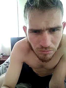 Snapshot of hgtrok chatting on December 17, 2025, 8:37 pm hgtrok online show from December 17, 2025, 8:37 pm