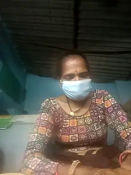 Snapshot of Hot-honi chatting on September 29, 2025, 3:06 pm Hot-honi online show from September 29, 2025, 3:06 pm