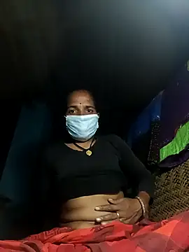 Snapshot of Hot-honi chatting on November 4, 2025, 1:32 pm Hot-honi online show from November 4, 2025, 1:32 pm