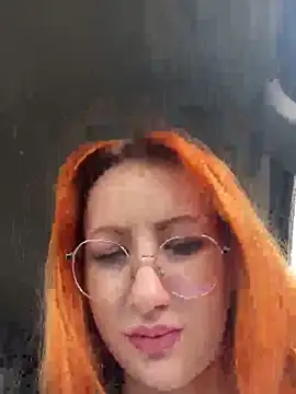 DaddysLittleSlutfox online show from May 22, 2026, 7:48 am