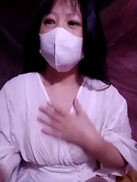 VanGau031694 online show from November 6, 2025, 11:59 pm