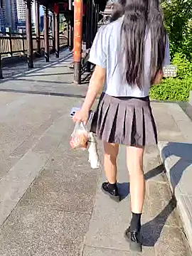 shaoshao-7758 online show from September 14, 2025, 12:32 am