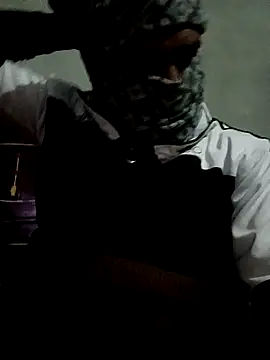 Manjit009 online show from December 5, 2025, 6:26 pm