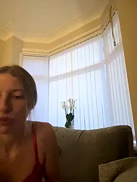 Snapshot of CheekyChelseaX chatting on October 7, 2025, 5:43 pm CheekyChelseaX online show from October 7, 2025, 5:43 pm