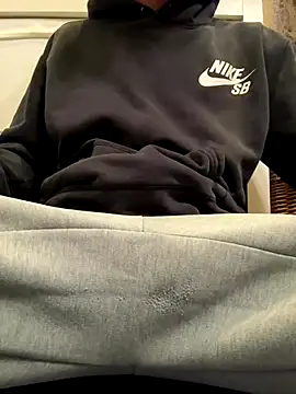 420boy   online show from October 21, 2025, 8:04 am