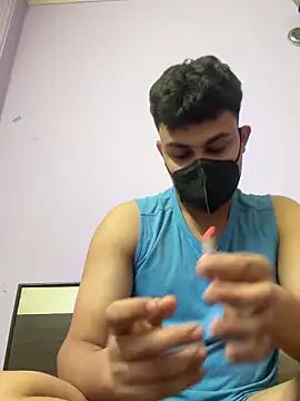 Snapshot of playboyxxx1905 chatting on November 3, 2025, 9:43 am playboyxxx1905 online show from November 3, 2025, 9:43 am