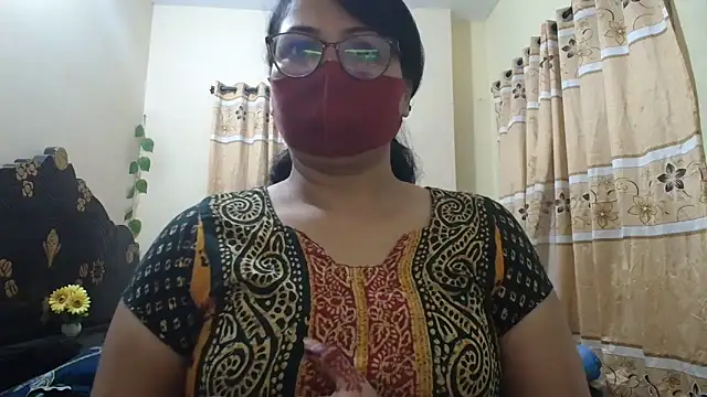 Elena cruz5 online show from March 22, 2026, 5:27 pm