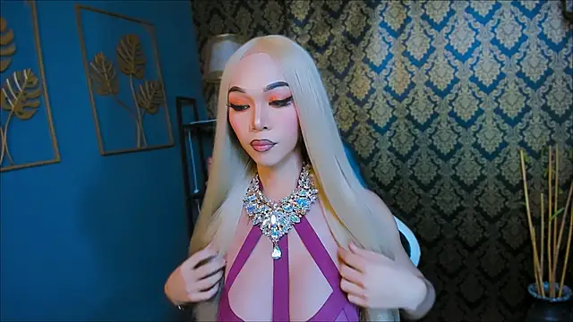 BelindaAbundance online show from November 26, 2025, 3:13 pm