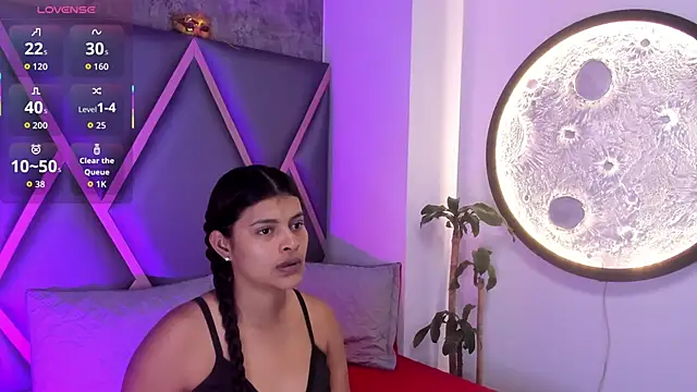 Miaa Rosse online show from November 20, 2025, 11:32 am