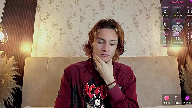 Snapshot of DarcyCullen chatting on September 20, 2025, 11:44 am DarcyCullen online show from September 20, 2025, 11:44 am