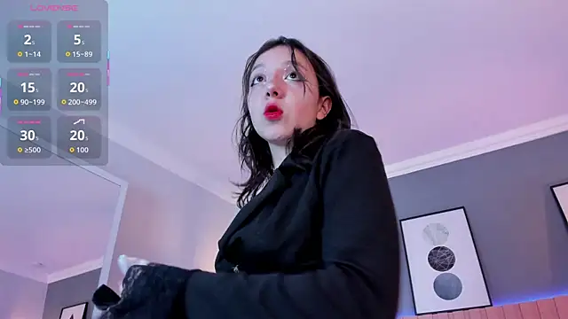 Nina Ford online show from February 27, 2026, 3:28 am