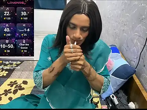 LuvLayla online show from June 20, 2026, 11:40 pm