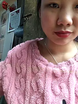 liu-liusexy online show from March 23, 2026, 2:59 am