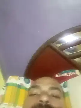 Snapshot of king08- chatting on July 13, 2026, 3:04 pm king08- online show from July 13, 2026, 3:04 pm