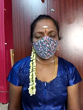 Snapshot of umashreetamil chatting on April 19, 2026, 2:16 pm umashreetamil online show from April 19, 2026, 2:16 pm