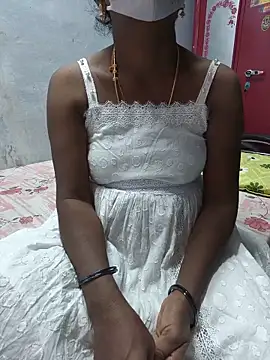 Snapshot of umashreetamil chatting on June 11, 2026, 11:14 pm umashreetamil online show from June 11, 2026, 11:14 pm