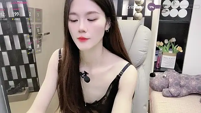 Yueyue-MM online show from March 7, 2026, 2:41 am