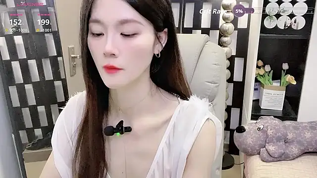 Yueyue-MM online show from March 11, 2026, 2:39 am
