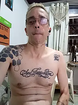 dinho carioca online show from March 25, 2026, 3:56 am