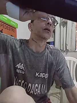 dinho carioca online show from April 6, 2026, 11:44 am