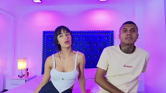 Damian and roxanne online show from December 14, 2025, 12:43 pm