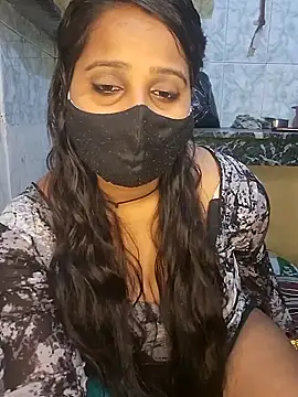 Minu love online show from March 25, 2026, 6:58 pm