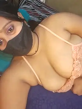 Minu love online show from March 29, 2026, 6:19 pm