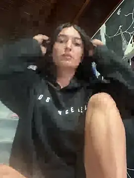 Scarlett 12 online show from March 6, 2026, 12:12 pm