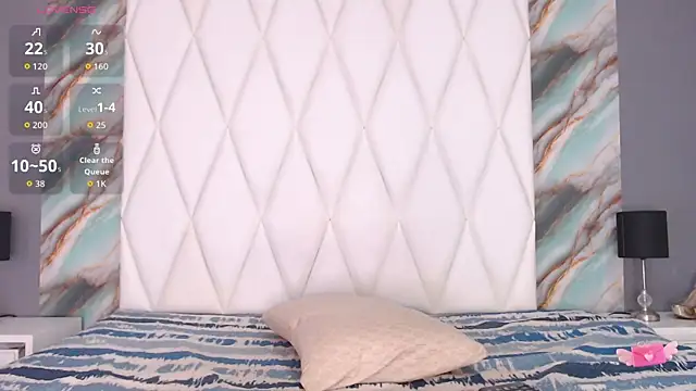 Snapshot of PenelopeBoobss chatting on September 13, 2025, 5:13 pm PenelopeBoobss online show from September 13, 2025, 5:13 pm