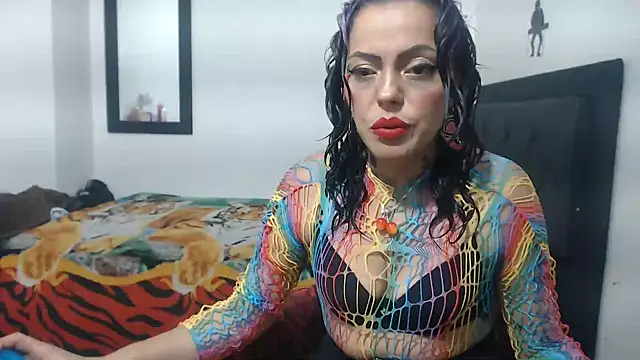 monica loveet online show from October 16, 2025, 8:32 pm