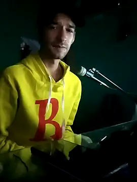 Snapshot of Couplesexa22 chatting on November 24, 2025, 10:59 am Couplesexa22 online show from November 24, 2025, 10:59 am