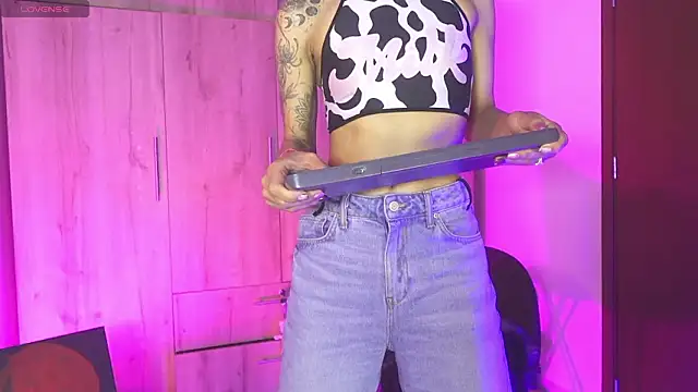 AnnaKimm online show from March 24, 2026, 11:10 pm