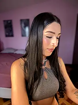  Denisse444 online show from December 19, 2025, 8:49 pm