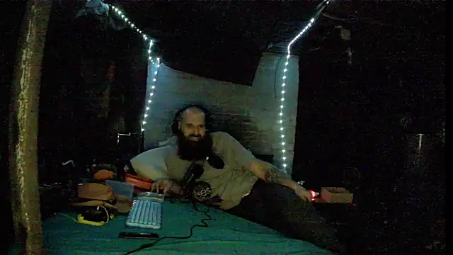 Cowboy815 online show from December 22, 2025, 5:37 am