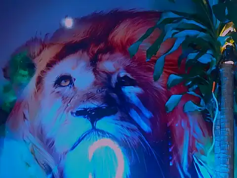 Cristal Gem1 online show from October 18, 2025, 4:48 am